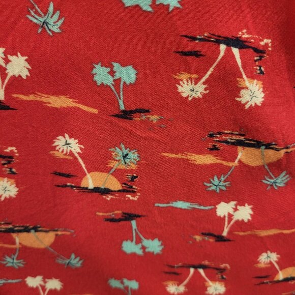 Chip + Pepper California‎ Top Womens M 3/4 Roll Tab Sleeve Pink Palm Tree Resort - Picture 3 of 6